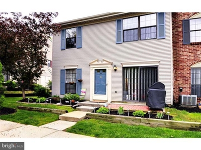 82 Oneill Ct, Lawrence Township, NJ