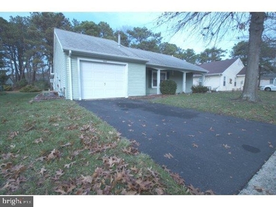 1496 Clearview St, Forked River, NJ
