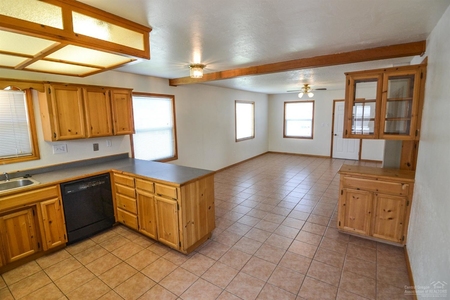 790 Nw 4th St, Prineville, OR