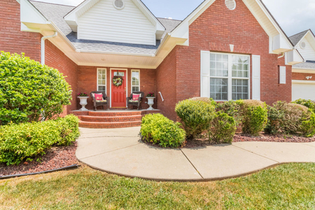 211 Abshire Ln, Cleveland, TN