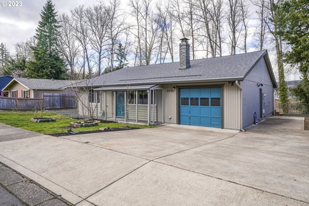 2030 W Harrison Ave, Cottage Grove, OR