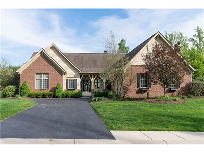9325 Shady Bend Ct, Indianapolis, IN