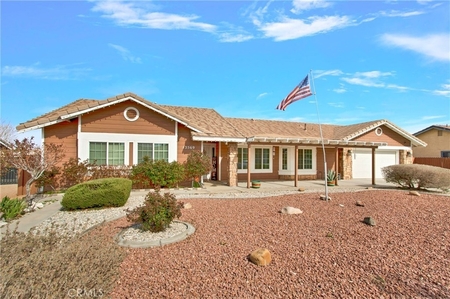 13569 Cochise Rd, Apple Valley, CA