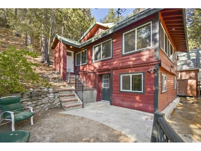 2037 Mojave Scenic Dr, Wrightwood, CA