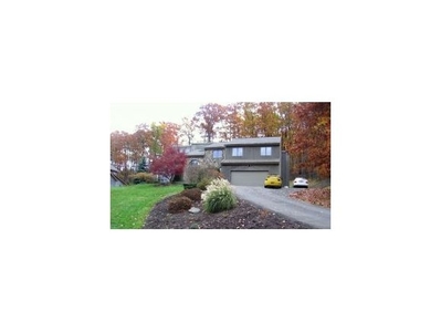 3350 Laurie Brook Dr, Binghamton, NY