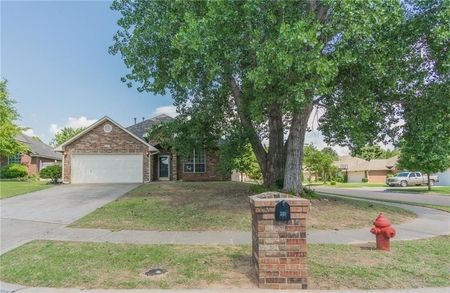 301 Eccell Ct, Norman, OK