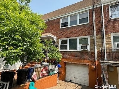 88-05 Arion Road, Queens, NY
