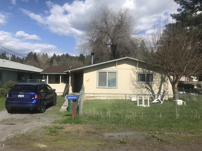 511 S 2nd Ave, Chiloquin, OR