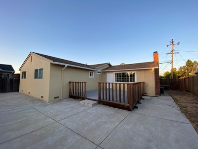 146 Clearland Dr, Bay Point, CA