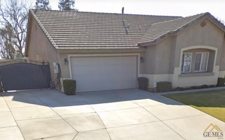 8407 Maple Grove Ln, Bakersfield, CA