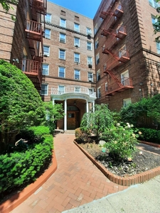 111-39 76th Road, Forest Hills, NY, 11375 - Photo 1