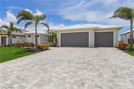 3320 Nw 2nd Ter, Cape Coral, FL