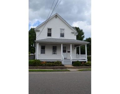 17 Connors St, Fitchburg, MA