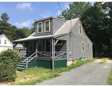 102 Plymouth St, Middleboro, MA