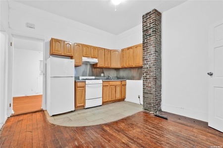 38-21 27th Street, Queens, NY