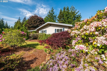 3736 Chester St, North Bend, OR