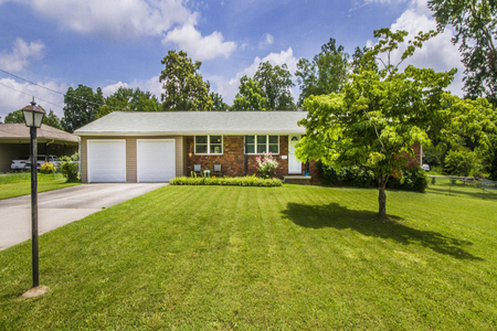 204 Debbie Rd, Knoxville, TN