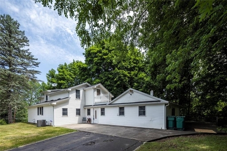 335 Richs Dugway Rd, Rochester, NY