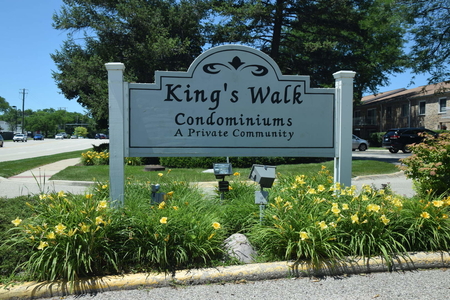 4512 Kings Walk Dr, Rolling Meadows, IL