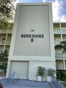 3032 Berkshire B, Deerfield Beach, FL, 33442 - Photo 1