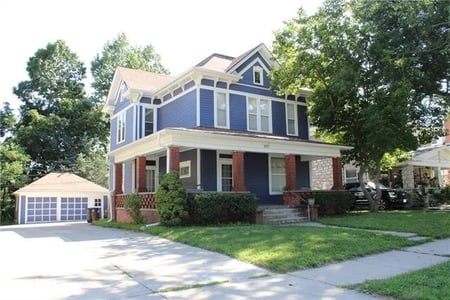607 W Maple Ave, Independence, MO