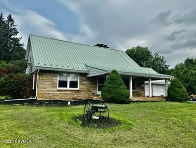 7035 Scenic Dr, Bloomsburg, PA