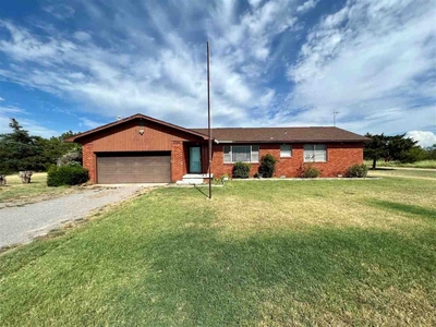 1764 Nw Paint Rd, Cache, OK