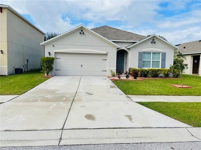 548 Squires Grove Dr, Winter Haven, FL