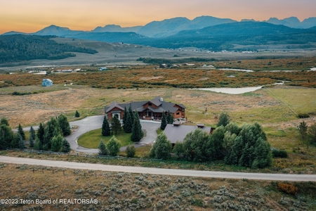29 White Point Rd, Cora, WY