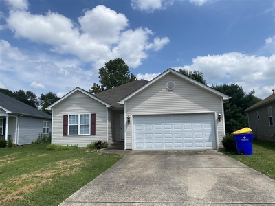 3272 Cave Springs Ave, Bowling Green, KY