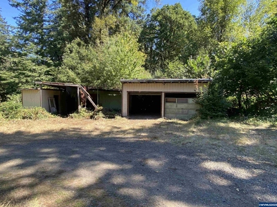 340 Rees Hill Rd, Salem, OR
