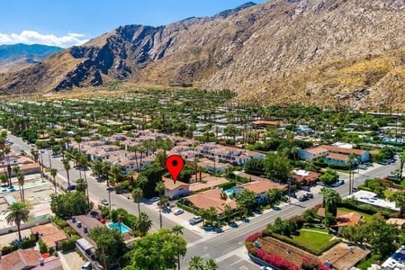 225 S Cahuilla Rd, Palm Springs, CA