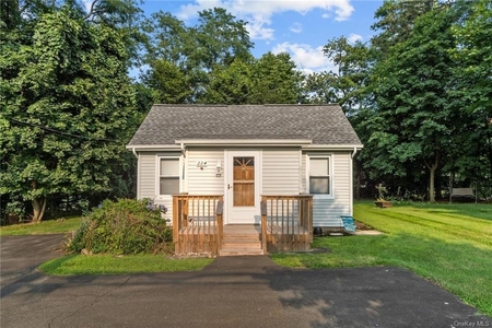 224 Old Haverstraw Rd, Congers, NY