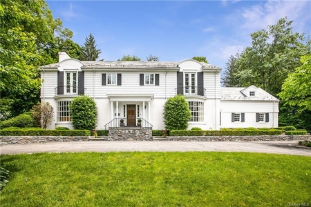 65 Birchall Dr, Scarsdale, NY