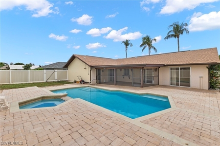 2168 Treehaven Cir, Fort Myers, FL