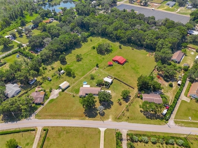 3790 Moores Lake Rd, Dover, FL
