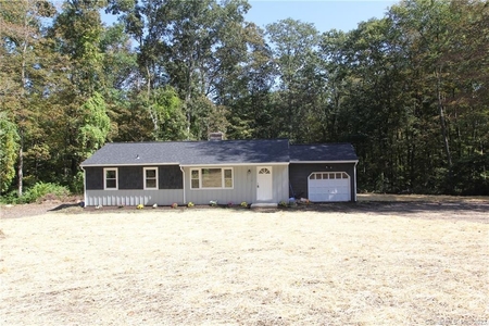 121 Bull Hill Rd, Colchester, CT