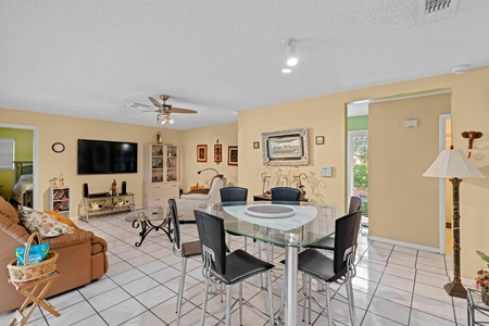 3760 Nw 114th Ln, Coral Springs, FL