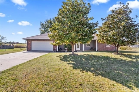 25336 S Holliday Dr, Claremore, OK