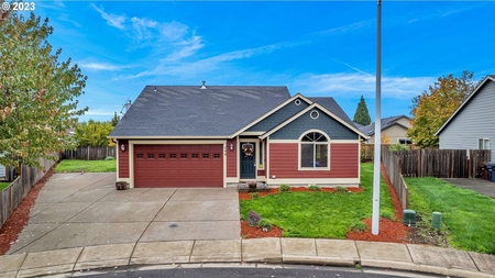 746 Andrian Dr, Molalla, OR