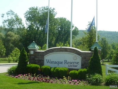 9102 Warrens Way, Wanaque, NJ, 07465 - Photo 1