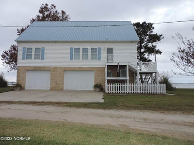 144 Great Neck Rd, Havelock, NC