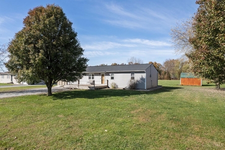 2271 Tucker Rd, Blanchester, OH