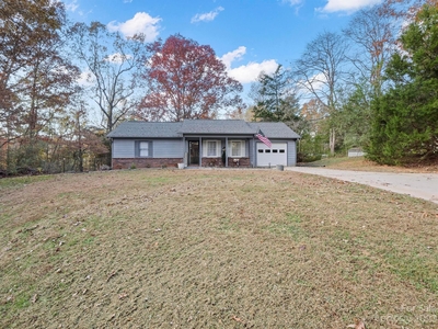 115 Sidney Dr, Forest City, NC