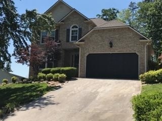 216 Country Walk Dr, Powell, TN