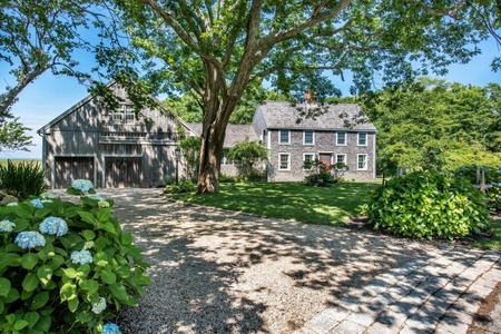 24 Thacher Shore Rd, Yarmouth Port, MA