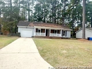 932 Winterberry Dr, Fayetteville, NC