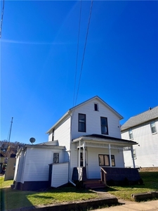 219 Lowell St, Vandergrift - WML, PA, 15690 - Photo 1