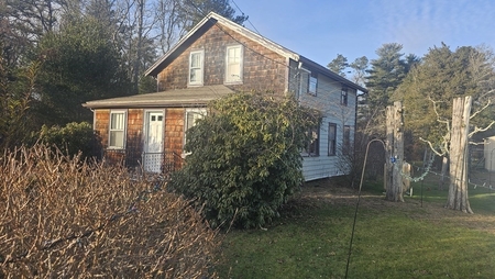 1019 Point Rd, Marion, MA