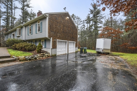 49 Howland Rd, Lakeville, MA